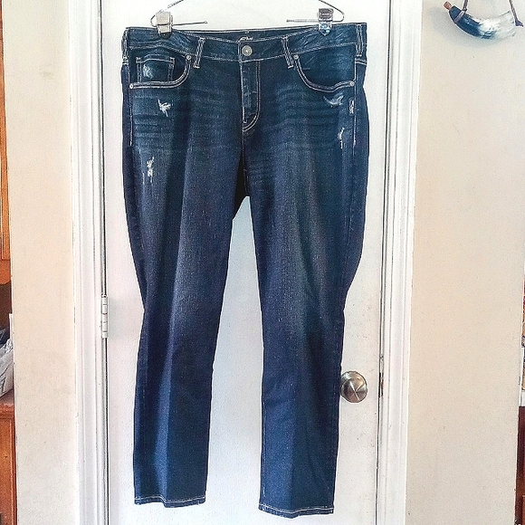 Silver Jeans Women's Size 18 Sam Cropped Distressed Jeans - Picture 1 of 11